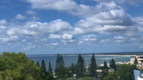 Coastal Apt At Kings Beach, Stunning View